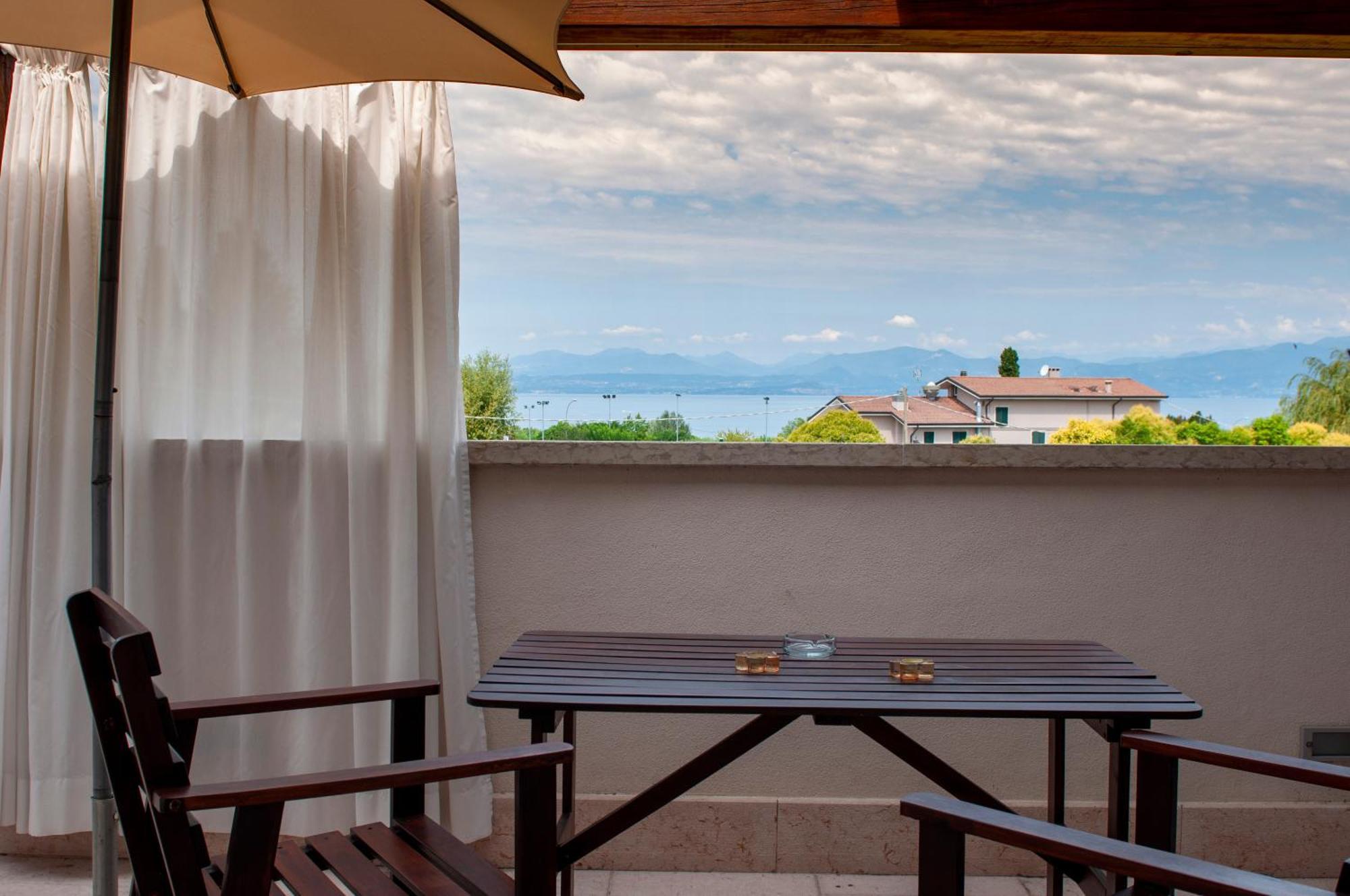 La Fattoria Apartments Lazise Dış mekan fotoğraf